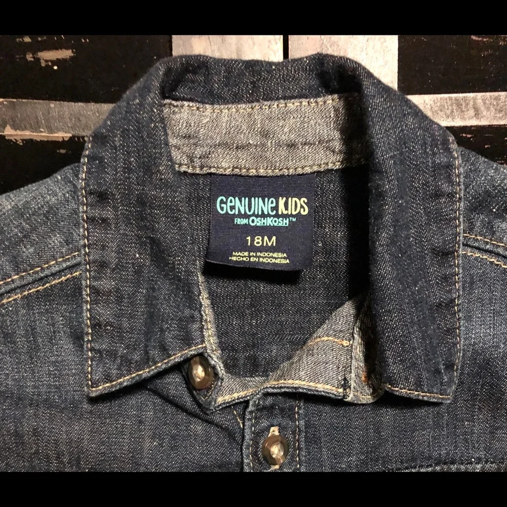 GENUINE KIDS From OSHKOSH Denim Button Up Shirt